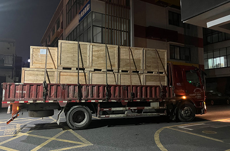 14 Sets of MC PV Meteorological Stations Depart for Saudi Arabia! Gratitude to the Strong Backing of the Motherland