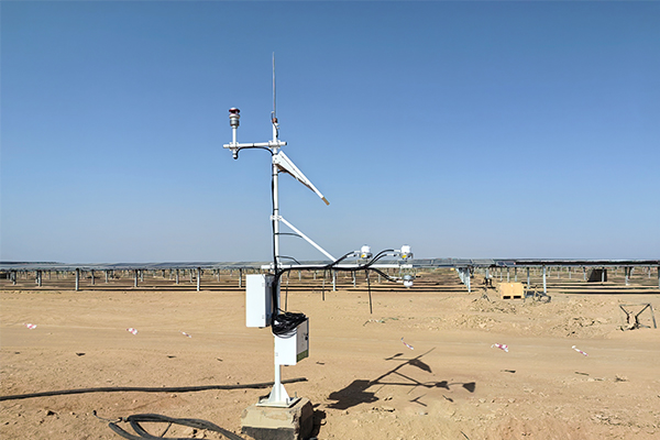 Egypt Abydos II 1000MW Solar PV and 600MW BESS Project: MC New Energy Solar Weather Stations Under Installation